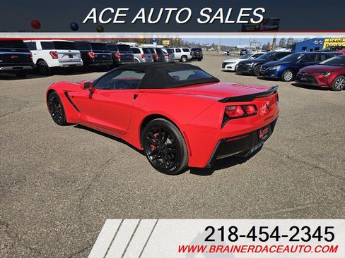 Used 2015 Chevrolet Corvette Stingray Convertible w/ 3LT Preferred Equipment Group RWD image 3