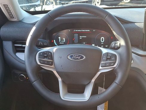 New 2026 Ford Explorer Active AWD/4WD image 9