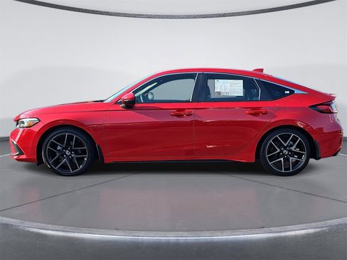 Used 2023 Honda Civic Sport Touring image 6