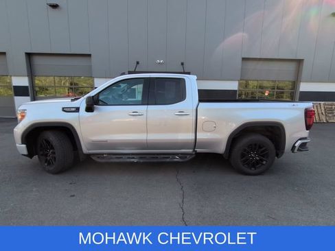 Used 2020 GMC Sierra 1500 Elevation w/ Elevation Value Package AWD/4WD image 2