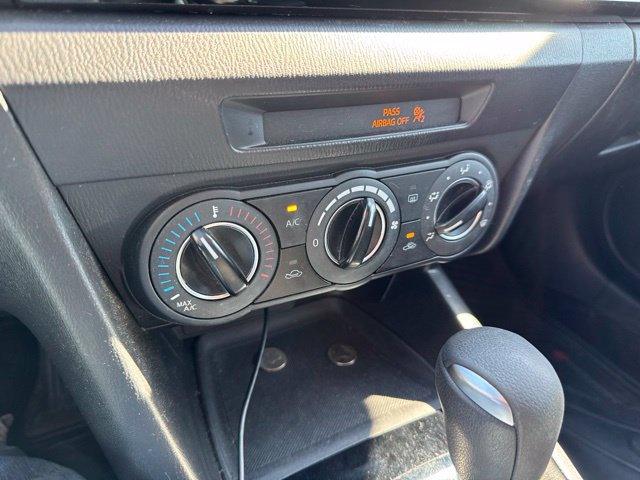 Used 2016 MAZDA MAZDA3 i Sport w/ Preferred Equipment Package FWD image 18