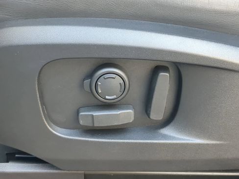 Certified 2024 Land Rover Defender 110 S image 17