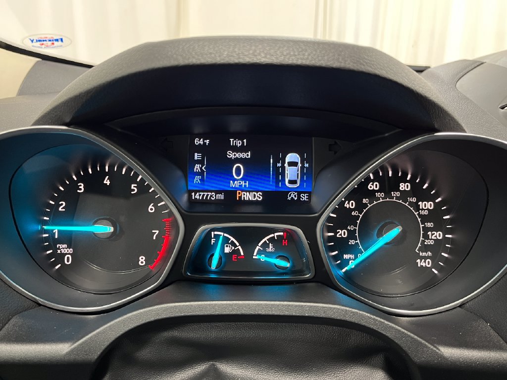 Used 2018 Ford Escape Titanium w/ Ford Safe & Smart Package AWD/4WD image 22