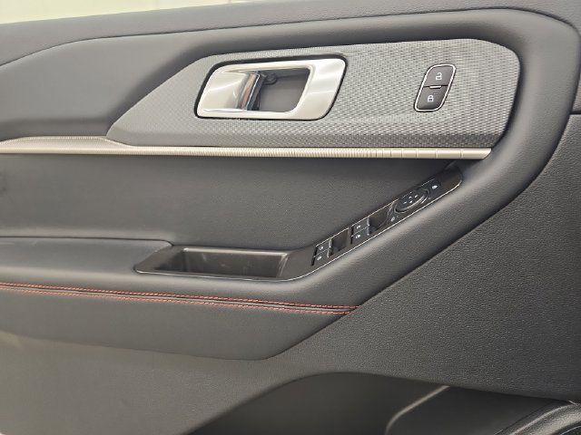 New 2026 Ford Explorer ST-Line AWD/4WD image 39