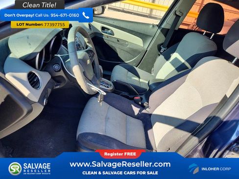 Used 2014 Chevrolet Cruze LS image 9