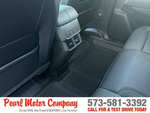 Used 2026 GMC Terrain AT4 w/ Convenience Package III image 22