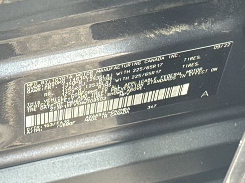 Used 2022 Toyota RAV4 XLE image 48