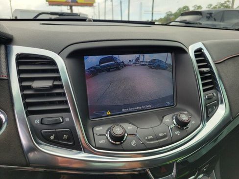 Used 2014 Chevrolet SS image 23