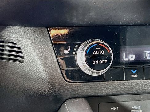 Used 2022 Mitsubishi Outlander SEL FWD image 20