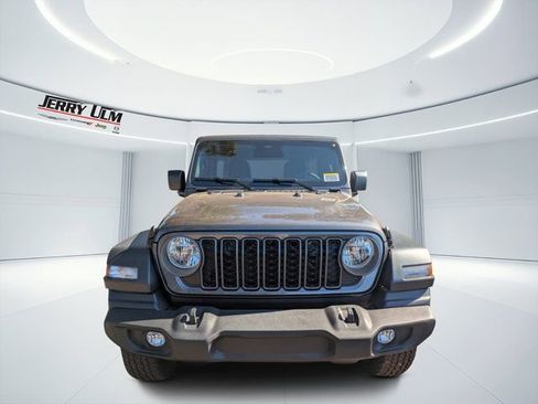 New 2026 Jeep Wrangler Sport S image 7
