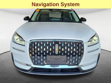 Used 2024 Lincoln Corsair Reserve w/ Rear Removable Package Tray FWD image 4