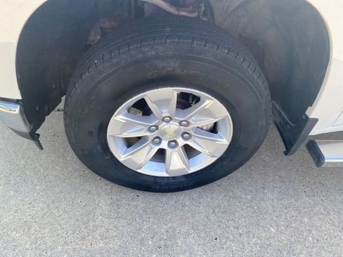 Used 2019 Chevrolet Silverado 1500 LT w/ All-Star Edition image 10