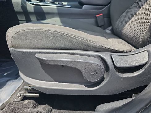 Used 2023 Kia Sportage LX AWD/4WD image 27
