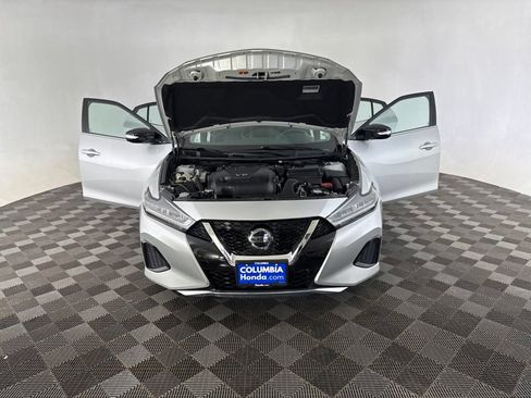 Used 2022 Nissan Maxima SV w/ Floor Mat Group FWD image 15