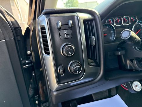 Used 2016 Chevrolet Silverado 2500 LT w/ Midnight Edition AWD/4WD image 26