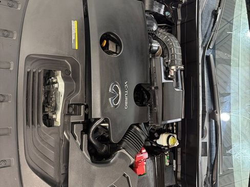 Used 2019 INFINITI QX50 Luxe w/ Navigation Package image 12