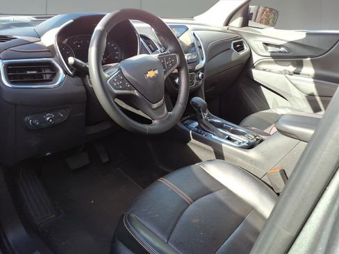 Used 2023 Chevrolet Equinox Premier image 10