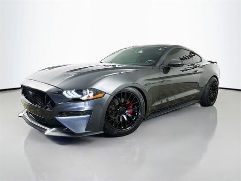 Used 2019 Ford Mustang EcoBoost image 3