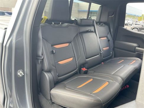 Certified 2020 GMC Sierra 1500 AT4 w/ AT4 Premium Package image 28