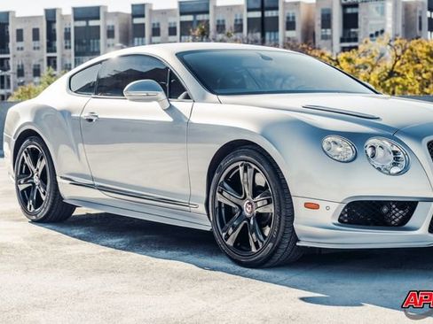Used 2013 Bentley Continental GT image 46