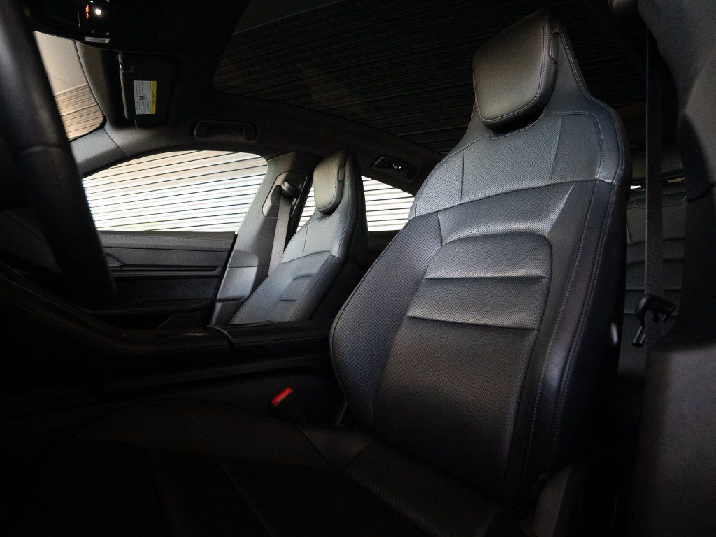 Certified 2023 Porsche Taycan 4S AWD/4WD image 5