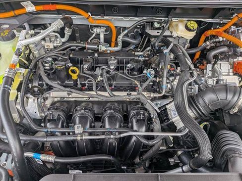 New 2026 Ford Escape SE w/ PHEV Premium Package FWD image 16