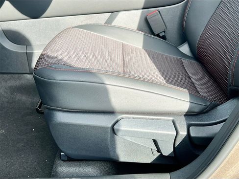 New 2026 Nissan Kicks SR image 18