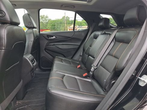 Used 2023 Chevrolet Equinox Premier FWD image 14
