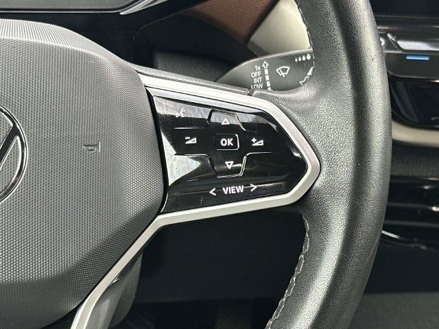 Used 2023 Volkswagen ID.4 Pro AWD/4WD image 24