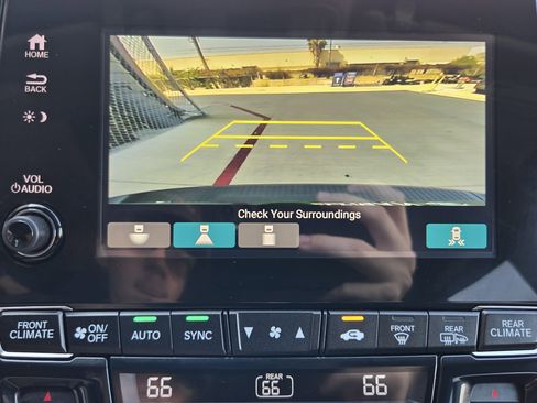 Used 2023 Honda Odyssey EX-L image 13