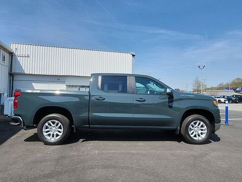 New 2025 Chevrolet Silverado 1500 LT image 6