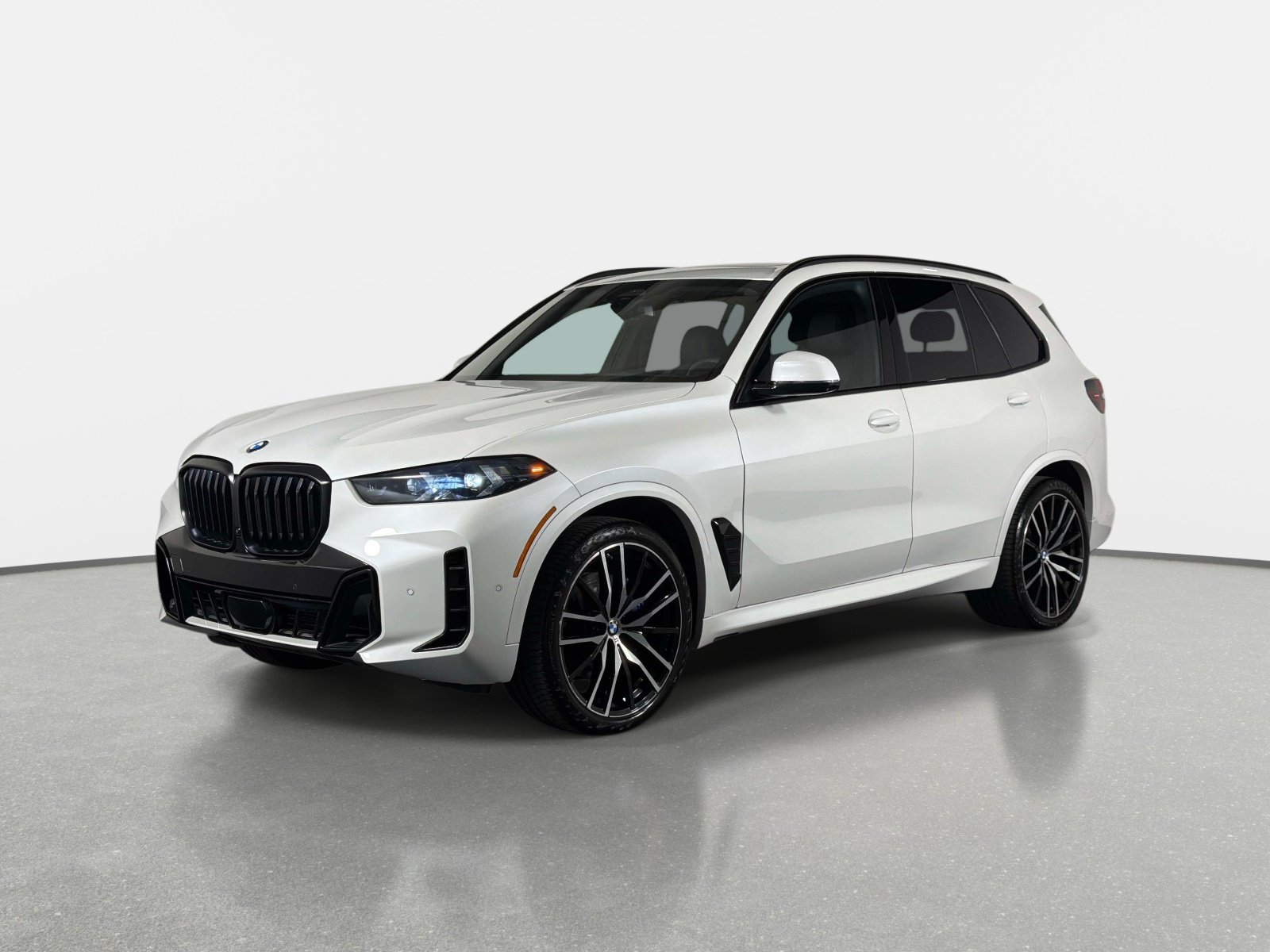 Used 2024 BMW X5 xDrive40i AWD/4WD image 7