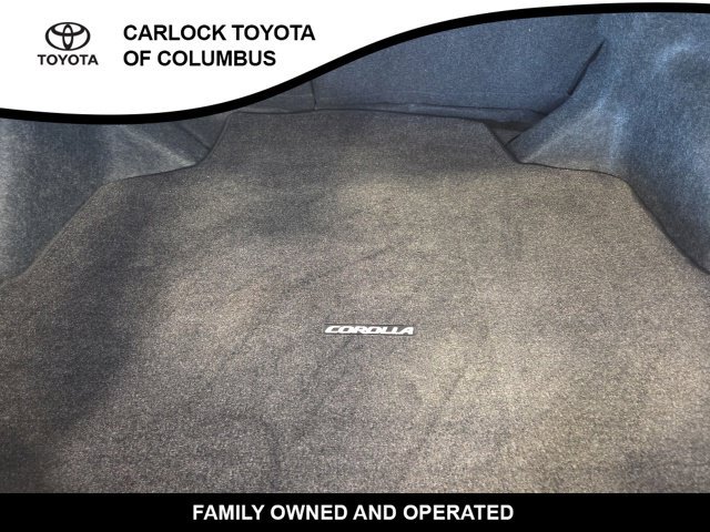 Used 2017 Toyota Corolla XSE w/ Carpet Mat Package (TMS) FWD image 16