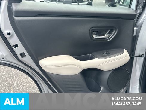 Used 2023 Honda HR-V LX image 24