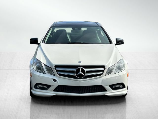 Used 2011 Mercedes-Benz E 550 Coupe image 2