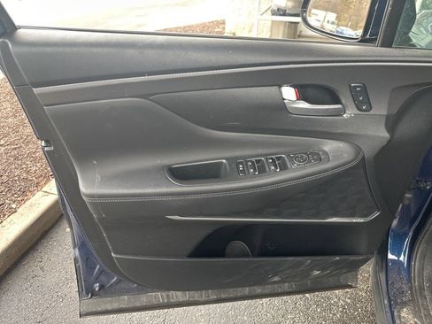 Used 2020 Hyundai Santa Fe Limited image 8