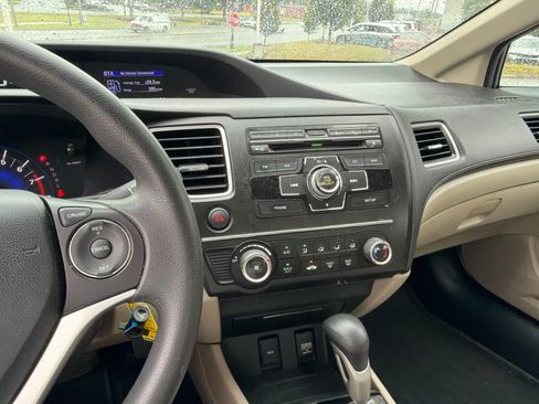 Used 2014 Honda Civic LX image 22