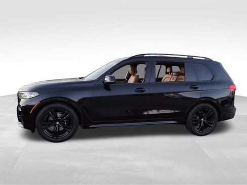 Used 2022 BMW X7 xDrive40i w/ M Sport Package image 4