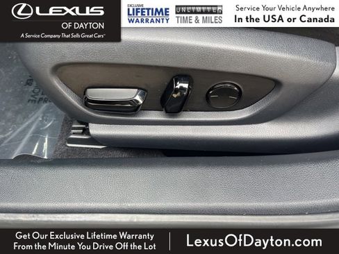 Certified 2023 Lexus ES 250 w/ Premium Package image 13