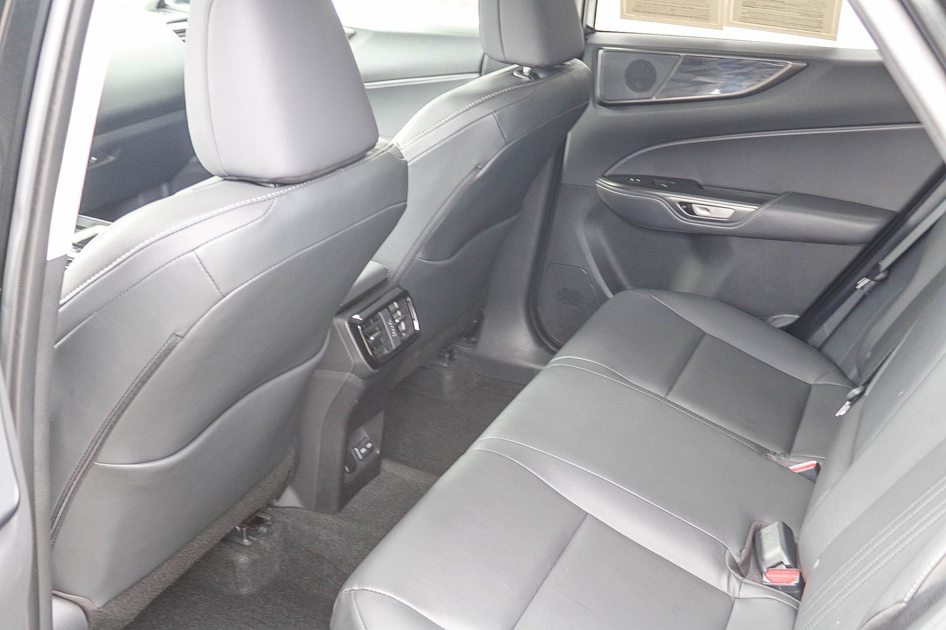 Used 2025 Lexus NX 350 AWD w/ Cold Area Package image 21