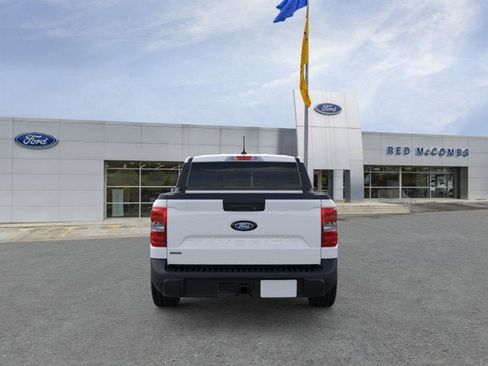 New 2025 Ford Maverick XLT FWD image 5