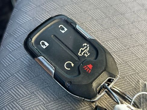 Used 2020 Chevrolet Silverado 1500 LT w/ Texas Edition image 32