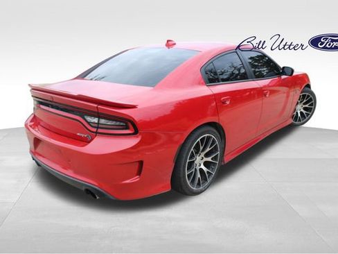 Used 2016 Dodge Charger SRT Hellcat image 5