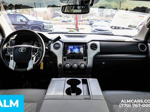 Used 2020 Toyota Tundra SR5 image 29