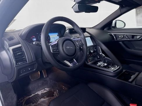 Used 2024 Jaguar F-TYPE R-Dynamic image 9