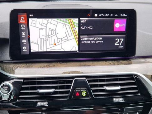 Used 2023 BMW 530i w/ Premium Package RWD image 16