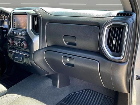 Used 2021 Chevrolet Silverado 1500 LT w/ Z71 Off-Road Package AWD/4WD image 29