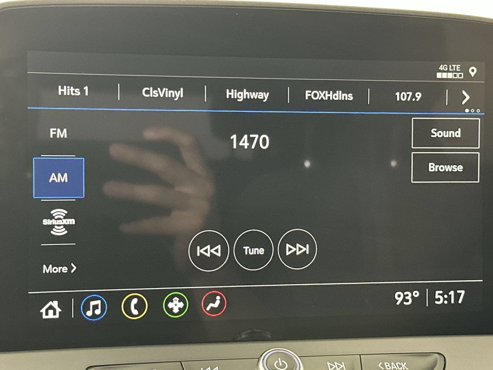 Used 2025 Chevrolet Blazer LT AWD/4WD image 16