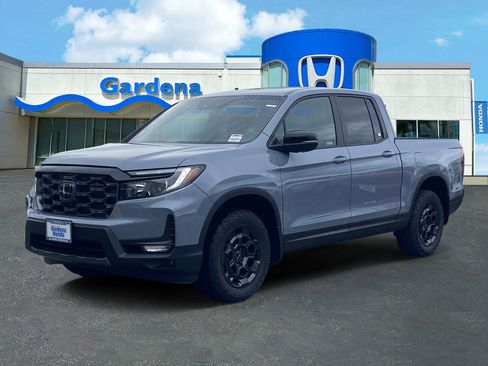 New 2026 Honda Ridgeline TrailSport image 3