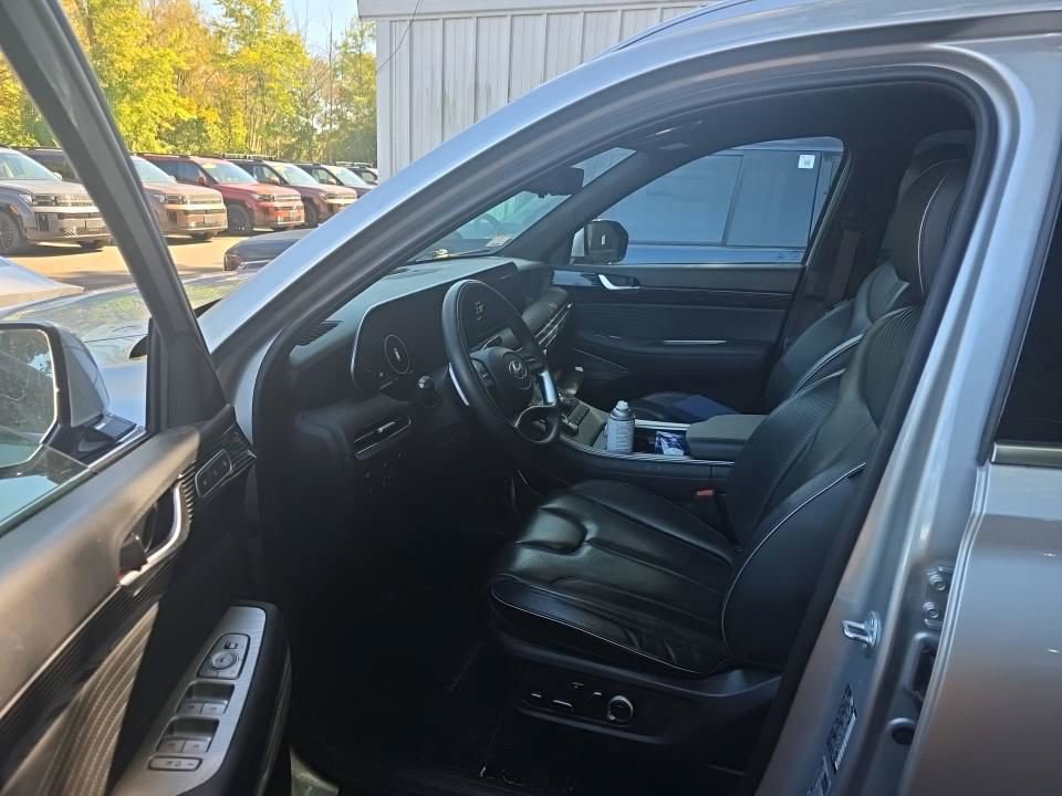 Used 2024 Hyundai Palisade Calligraphy AWD/4WD image 7